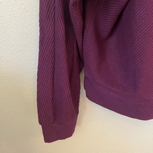 White House Black Market Weekend Cozy Knit Pullover in Cabernet size XL - Picture 10 of 10